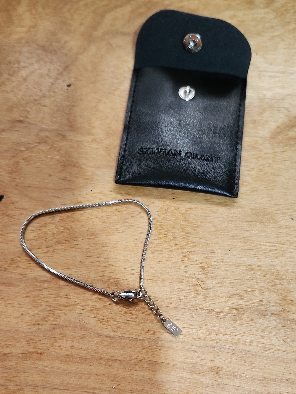 Sylvian Grantd Silver Snake Chain Bracelet with Pouch And SgTag